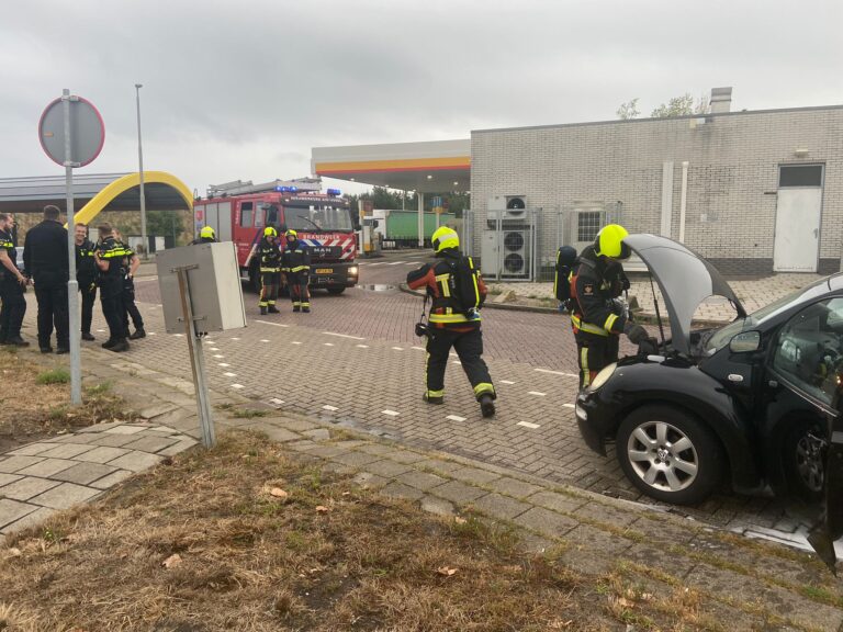 Klein brandje in auto A20 Nieuwerkerk aan den IJssel